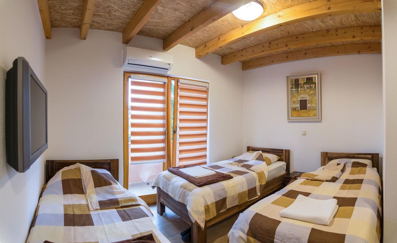 Motel Orhideja Donji Vakuf Екстериор снимка