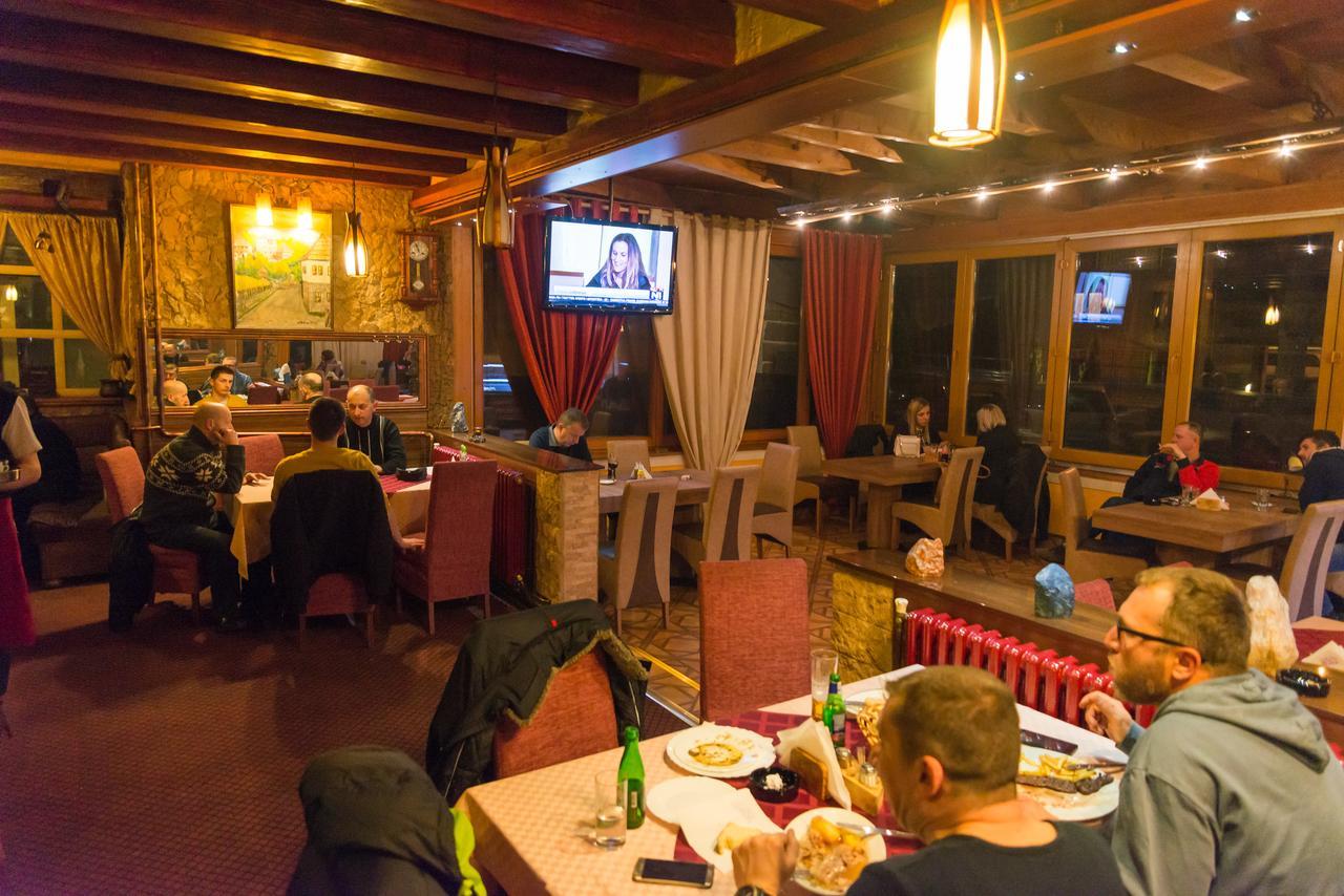 Motel Orhideja Donji Vakuf Екстериор снимка